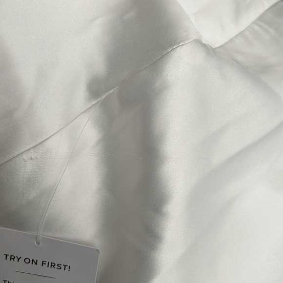 Lulus Gorgeous Vow Satin Mermaid Wedding Dress Medium White Cowl Mock Neck Retro - Picture 11 of 11